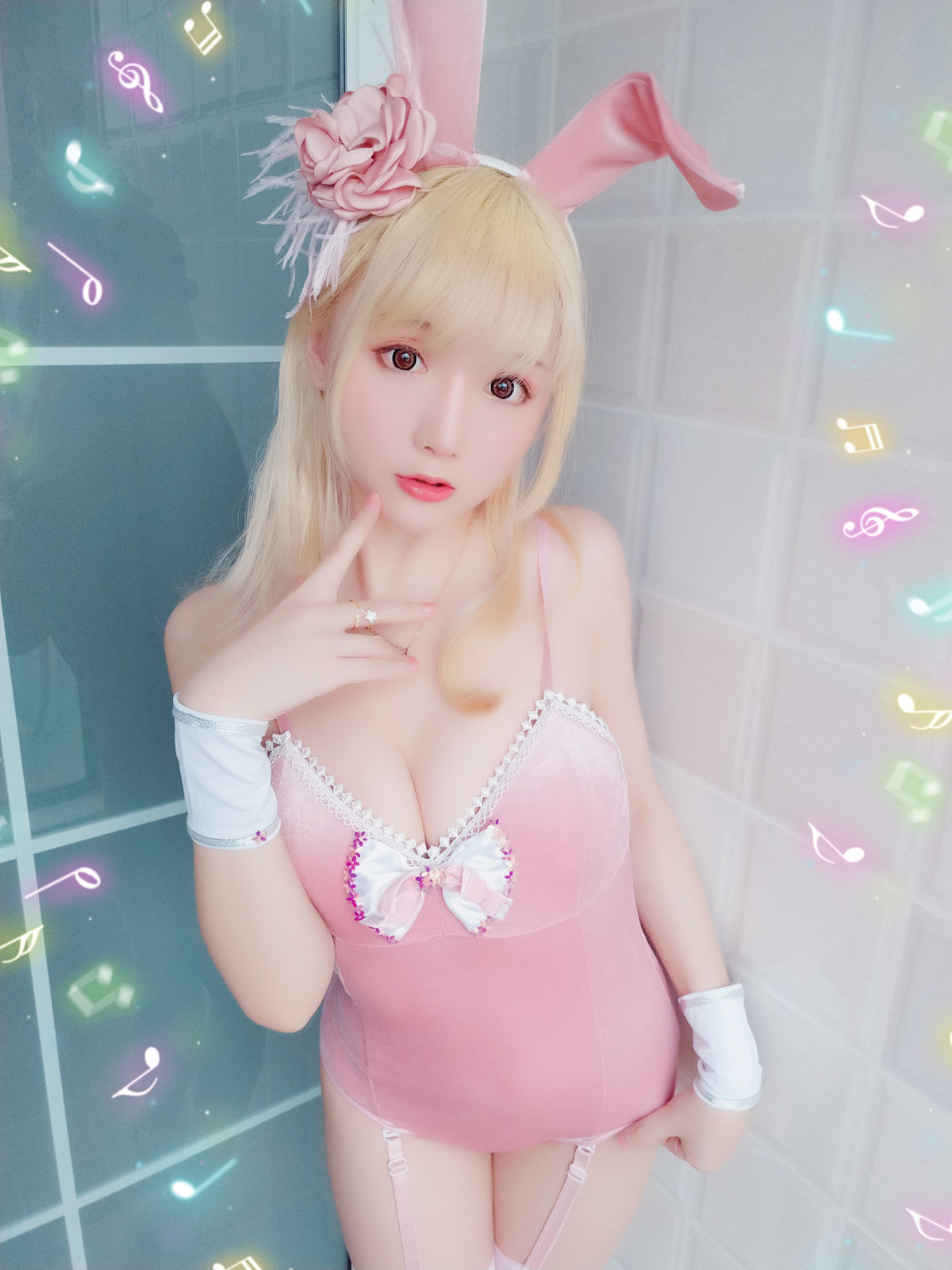 福利美图 小姐姐星之迟迟-粉红泡泡包-创客资源网